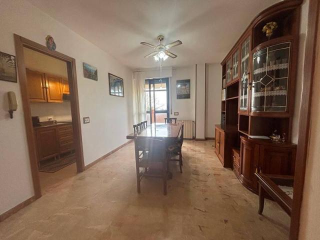 Appartamento in vendita a Chiusi Scalo, Chiusi Città