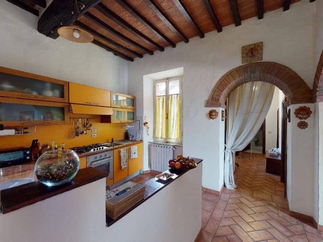 Appartamento in vendita a Chiusi Città, Toscana