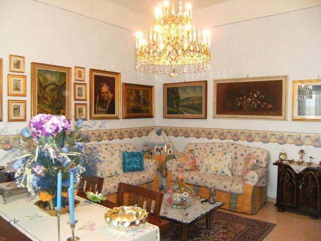 Appartamento in vendita a Chiusi Scalo, Chiusi Città