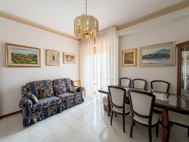 Appartamento in vendita a Chiusi Città, Toscana