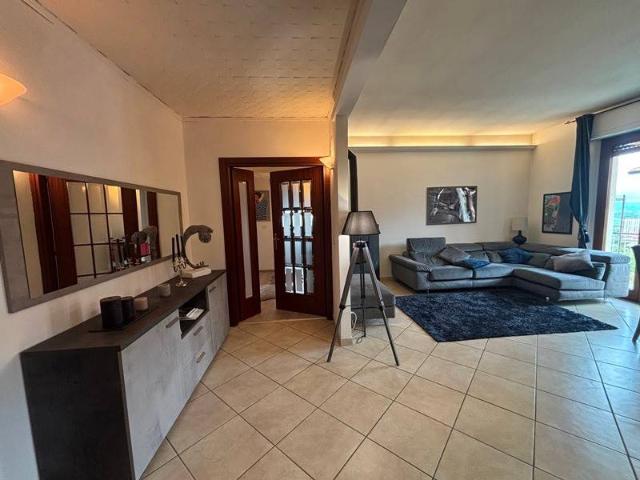Appartamento in vendita a Chiusi Scalo, Chiusi Città
