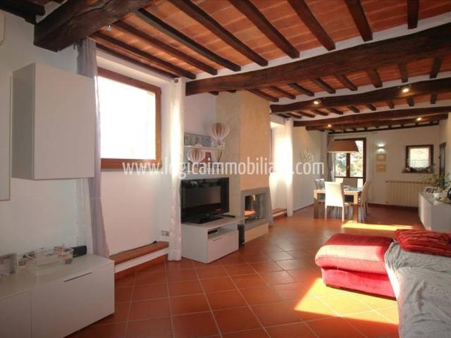 Appartamento in vendita a Chiusi Città, Toscana