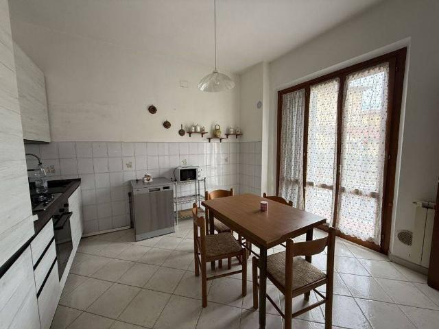 Appartamento in vendita a Chiusi Scalo, Chiusi Città