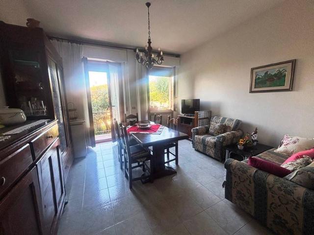 Appartamento in vendita a Chiusi Città, Toscana