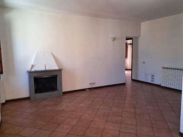 Appartamento in vendita a Chiusi Città, Toscana