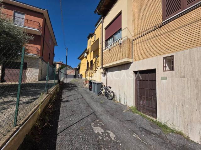 Appartamento in vendita a Acqua Acetosa, Roma Capitale