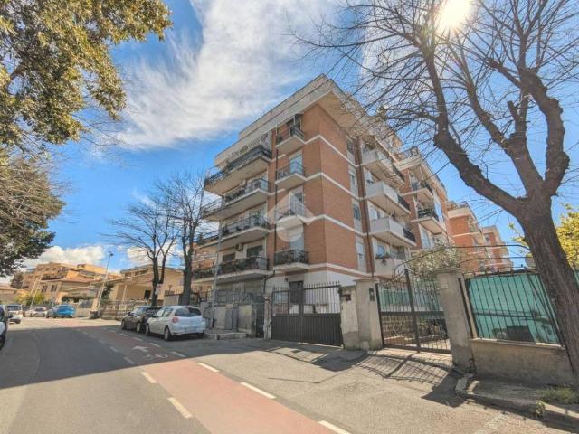 Appartamento in vendita a Roma Capitale, Lazio