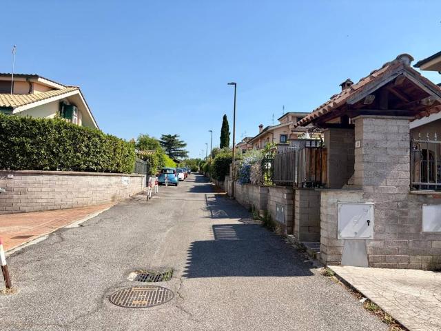 Appartamento in vendita a Roma Capitale, Lazio
