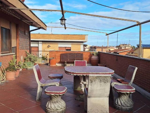 Appartamento in vendita a Morena, Roma