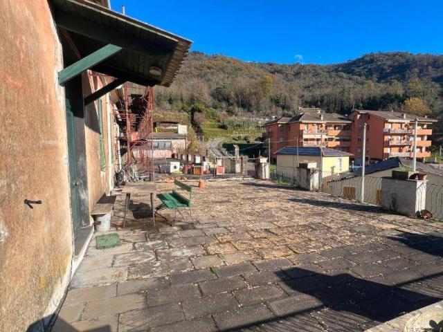 Appartamento in vendita a Prato, Cicagna