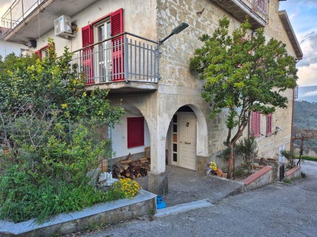 Appartamento in vendita a Cicerale, Salerno