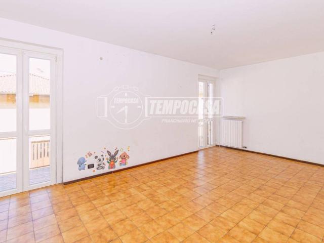 Appartamento in vendita a Cilavegna, Lombardia