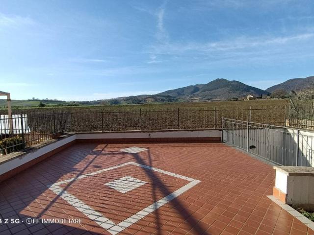 Appartamento in vendita a Marche, Macerata
