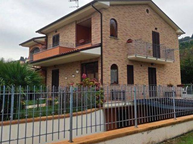 Appartamento in vendita a Pozzo, Marche