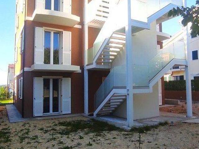 Appartamento in vendita a Strada, Marche
