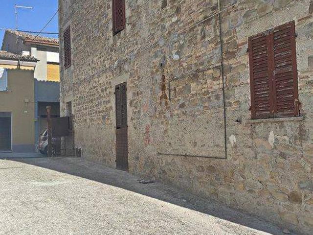 Appartamento in vendita a Strada, Marche