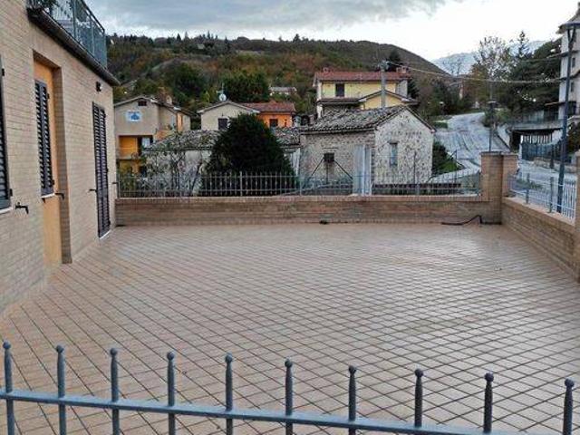 Appartamento in vendita a Pozzo, Marche