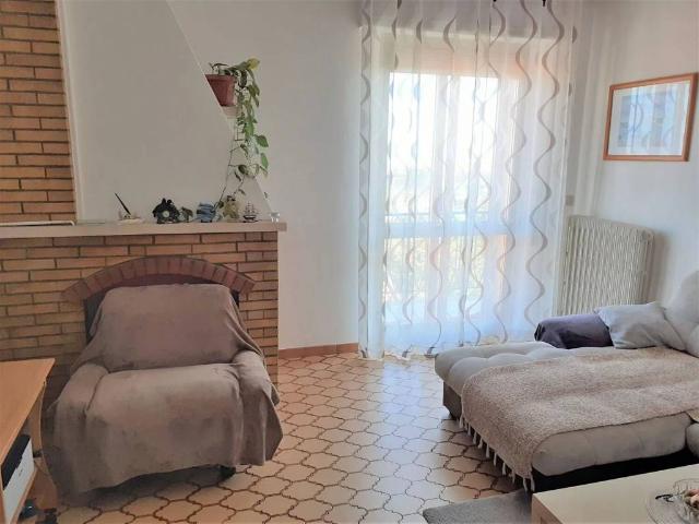 Appartamento in vendita a Marche, Macerata