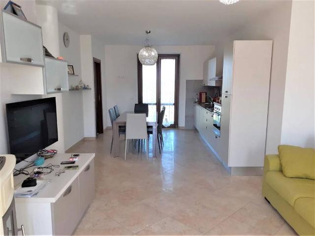 Appartamento in vendita a Strada, Marche