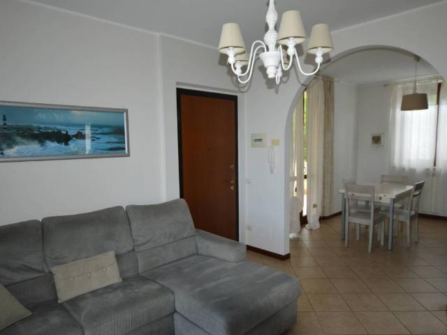 Appartamento in vendita a Pozzo, Marche