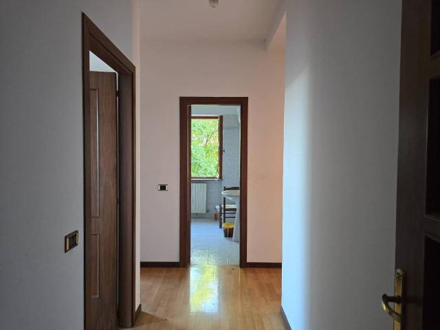 Appartamento in vendita a Marche, Macerata