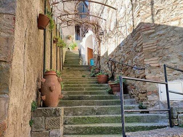 Appartamento in vendita a Cinigiano, Toscana