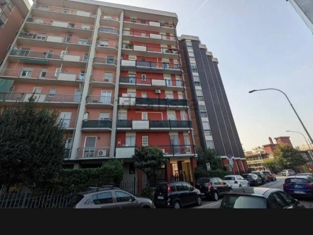 Appartamento in vendita a Crocetta, Cinisello Balsamo
