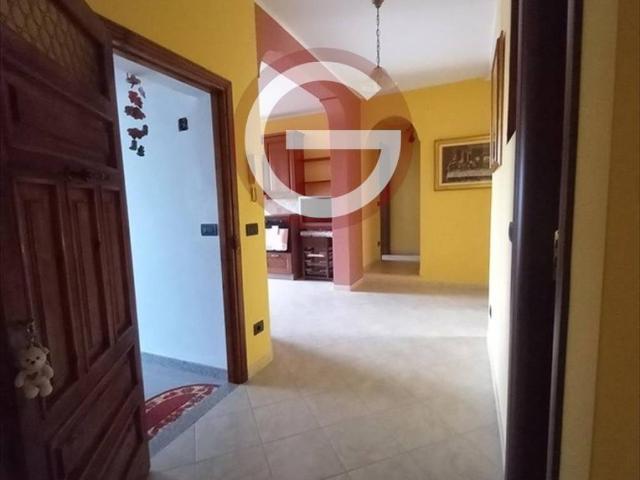 Appartamento in vendita a Calabria, Reggio Calabria