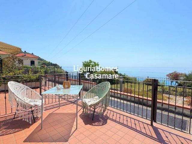Appartamento in vendita a Cipressa, Liguria