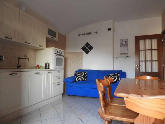 Appartamento in vendita a Colombari, Piemonte
