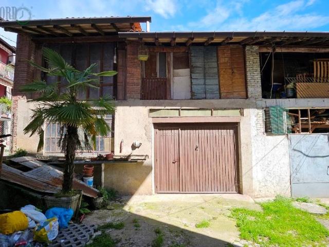Appartamento in vendita a Cirimido, Lombardia