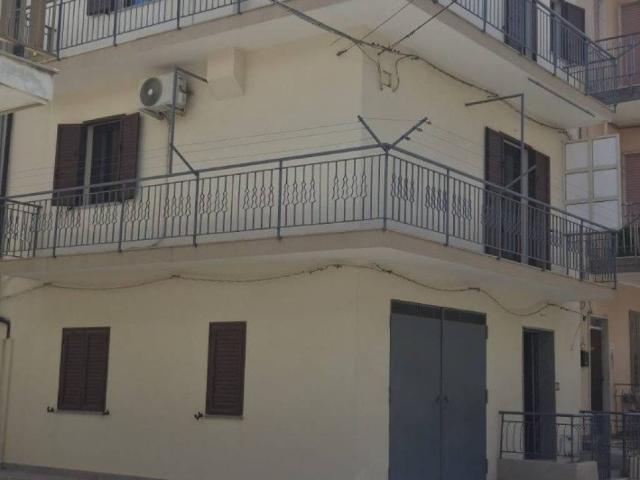 Appartamento in vendita a Calabria, Crotone