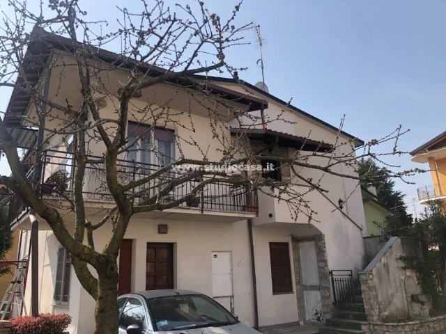 Appartamento in vendita a Mura, Cisano Bergamasco