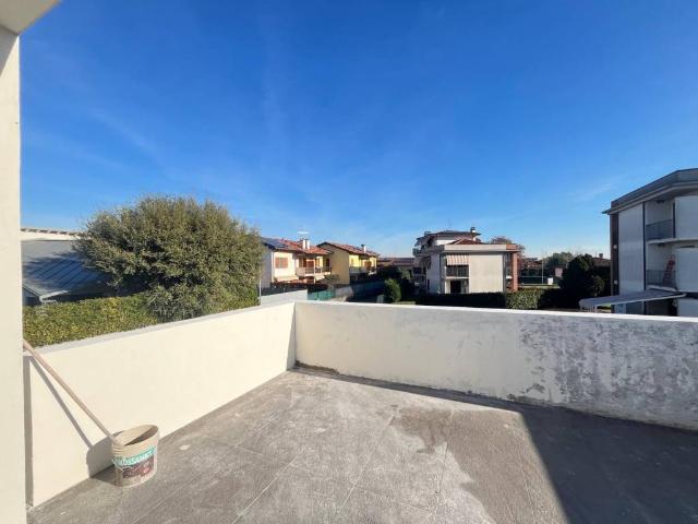 Appartamento in vendita a Ciserano, Lombardia