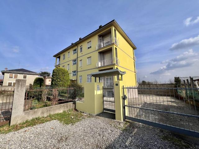 Appartamento in vendita a Cislago, Lombardia