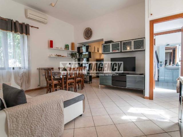 Appartamento in vendita a Cislago, Lombardia