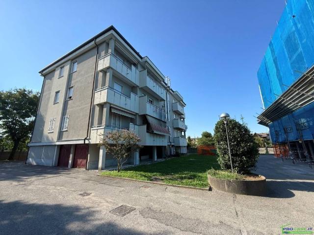 Appartamento in vendita a Massina, Cislago
