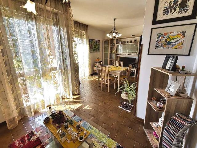 Appartamento in vendita a Cislago, Lombardia