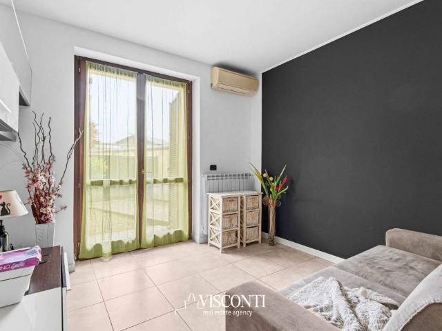Appartamento in vendita a Cisliano, Lombardia