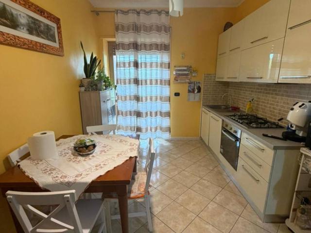Appartamento in vendita a Cisterna Di Latina, Lazio