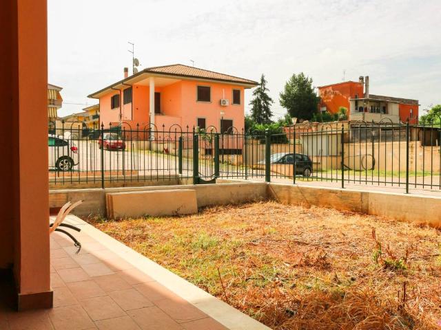 Appartamento in vendita a Cisterna Di Latina, Lazio