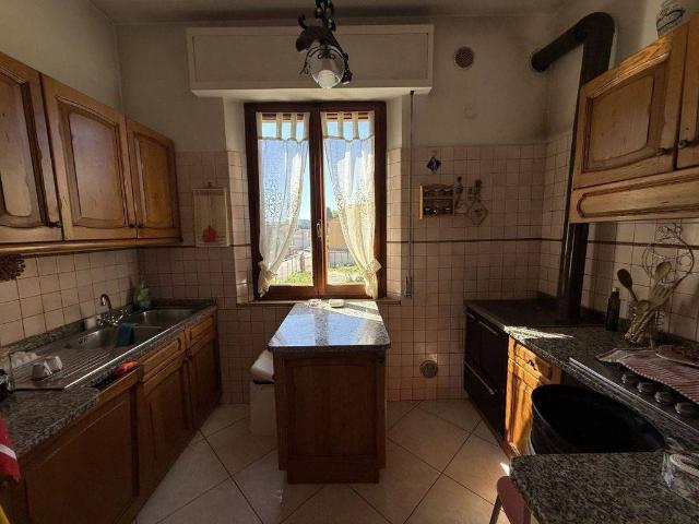 Appartamento in vendita a Moiano, Città Della Pieve