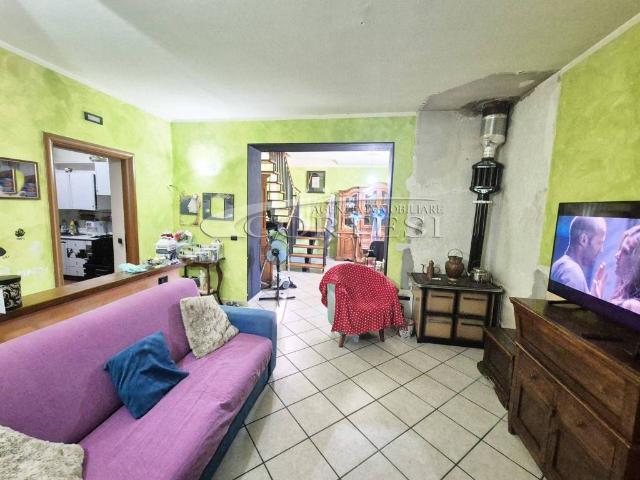 Appartamento in vendita a Fabbrecce, San Leo Bastia