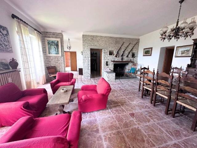 Appartamento in vendita a San Leo Bastia, Umbria
