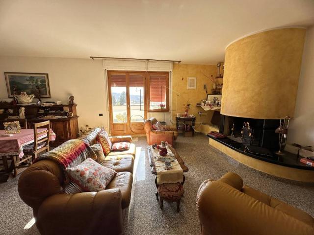 Appartamento in vendita a San Leo Bastia, Umbria