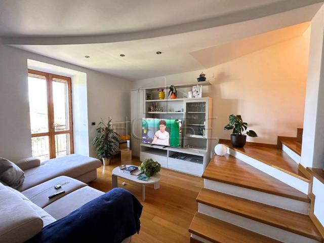 Appartamento in vendita a San Leo Bastia, Umbria