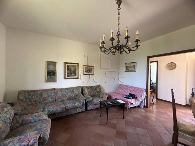 Villa Indipendente in vendita a San Leo Bastia, Umbria
