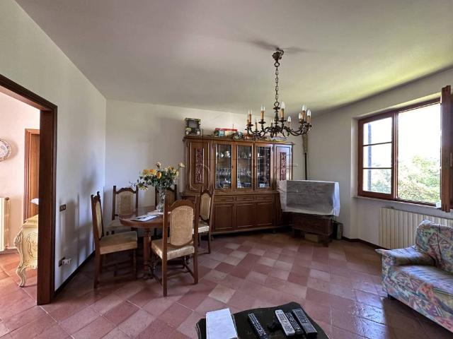 Villa Indipendente in vendita a San Leo Bastia, Umbria