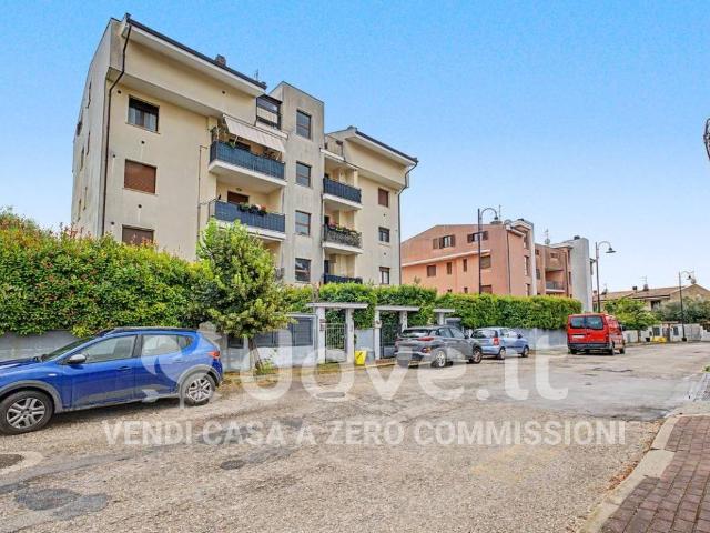 Appartamento in vendita a Città Sant'angelo, Abruzzo