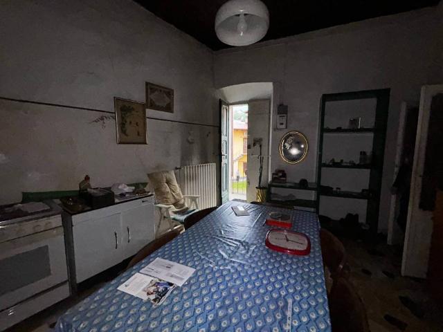 Appartamento in vendita a Noci, Civate